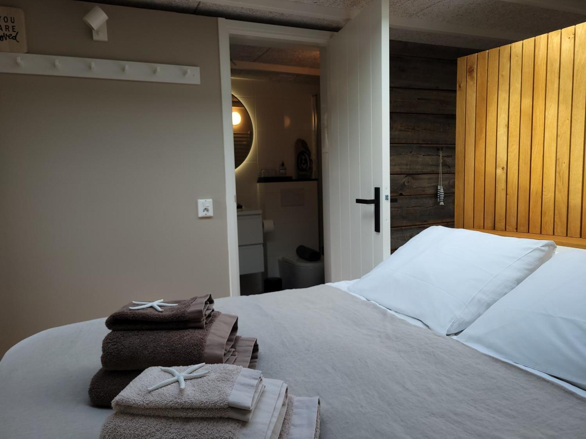 Tiny Villa De Haas Met Infraroodsauna Egmond aan Zee Exterior foto