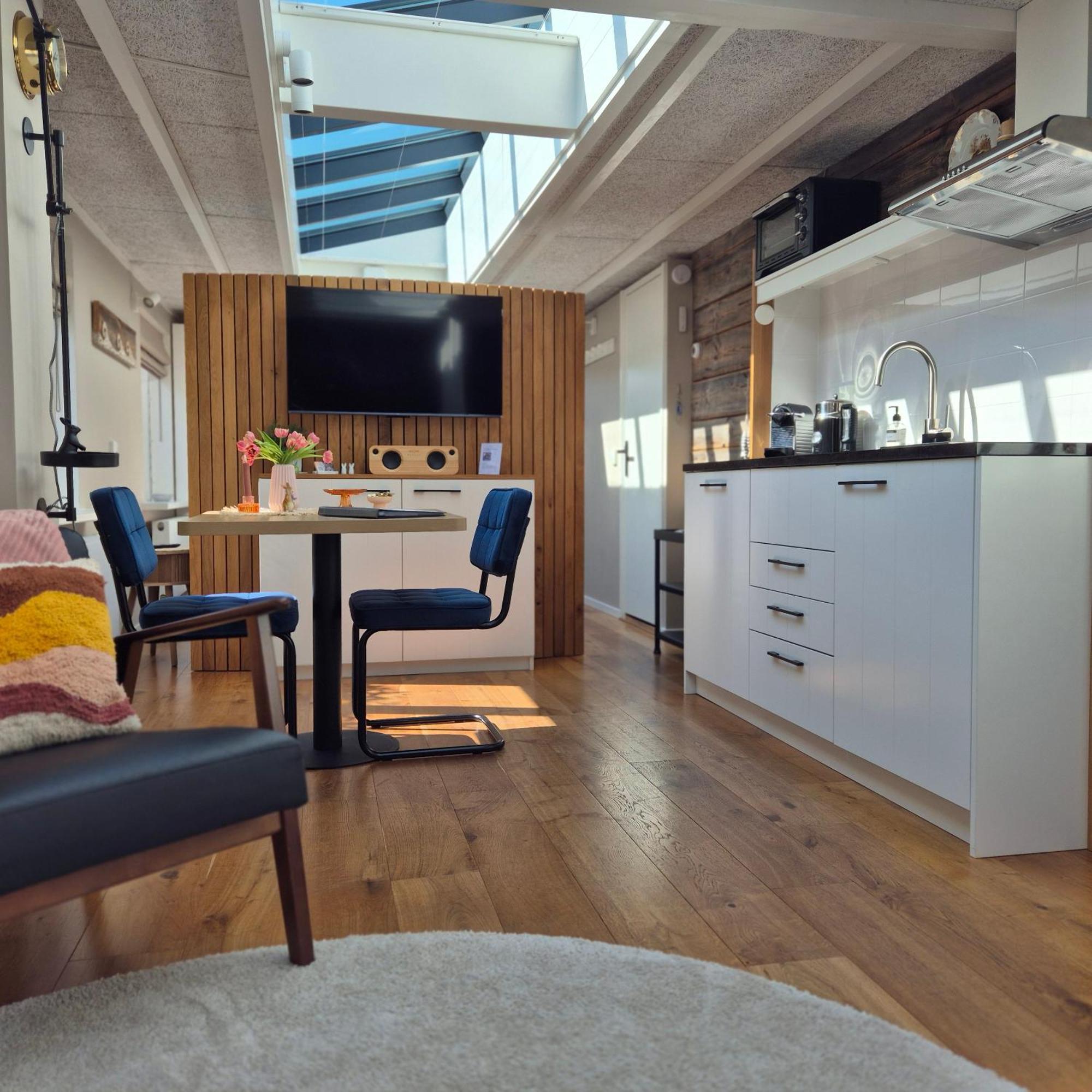Tiny Villa De Haas Met Infraroodsauna Egmond aan Zee Exterior foto
